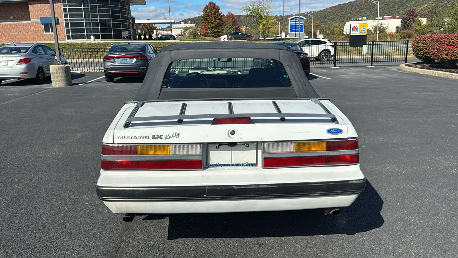 1986 Ford Mustang LX 31