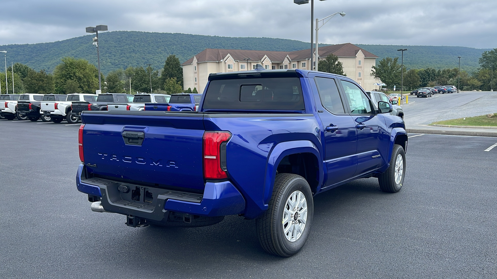 2024 Toyota Tacoma SR5 4