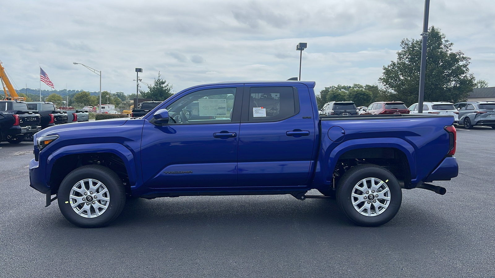 2024 Toyota Tacoma SR5 7