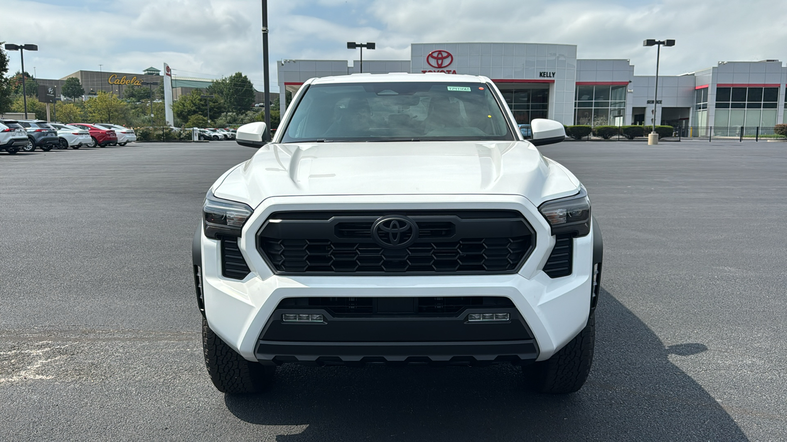 2024 Toyota Tacoma TRD Off-Road 2