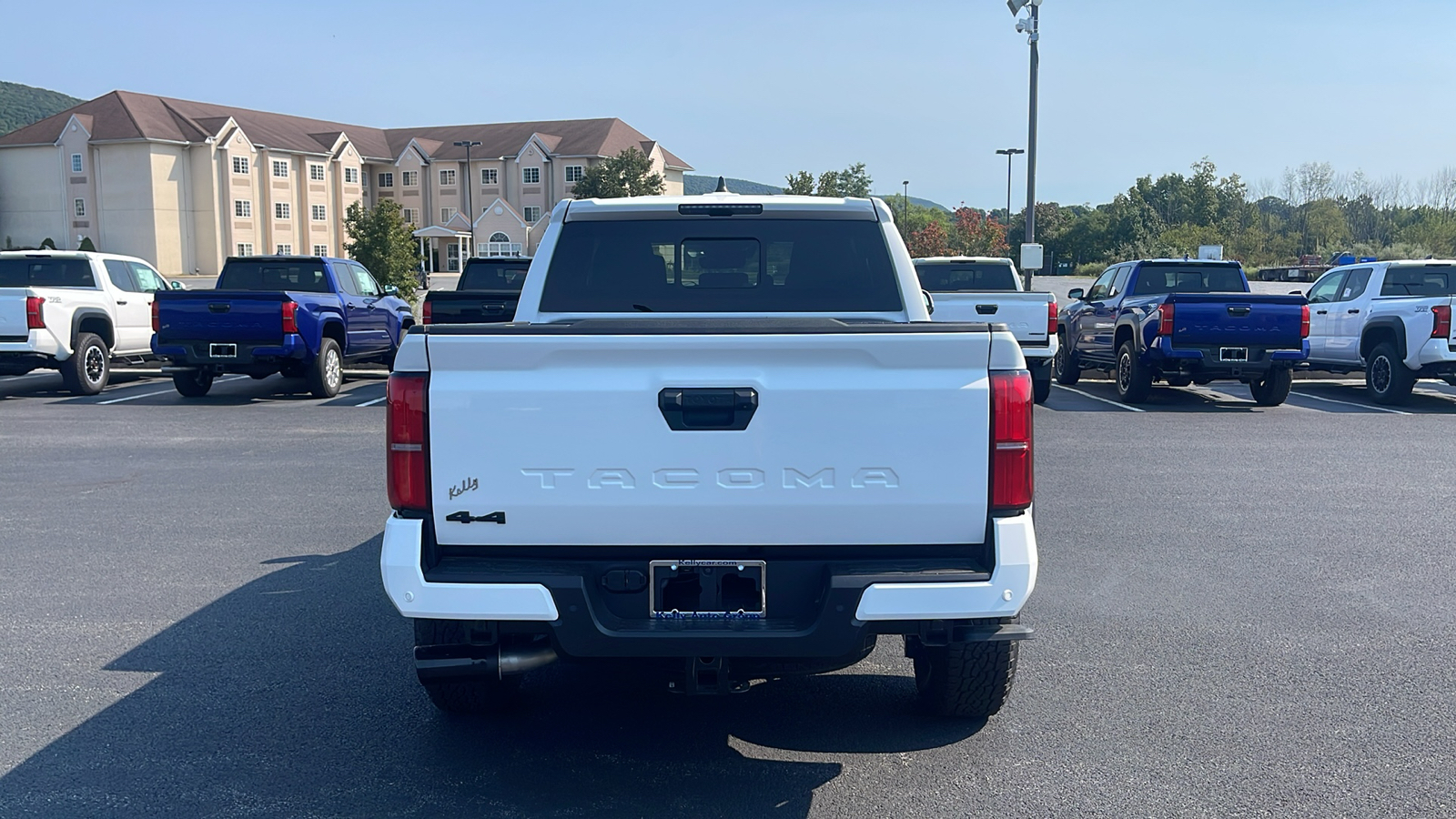 2024 Toyota Tacoma TRD Off-Road 5