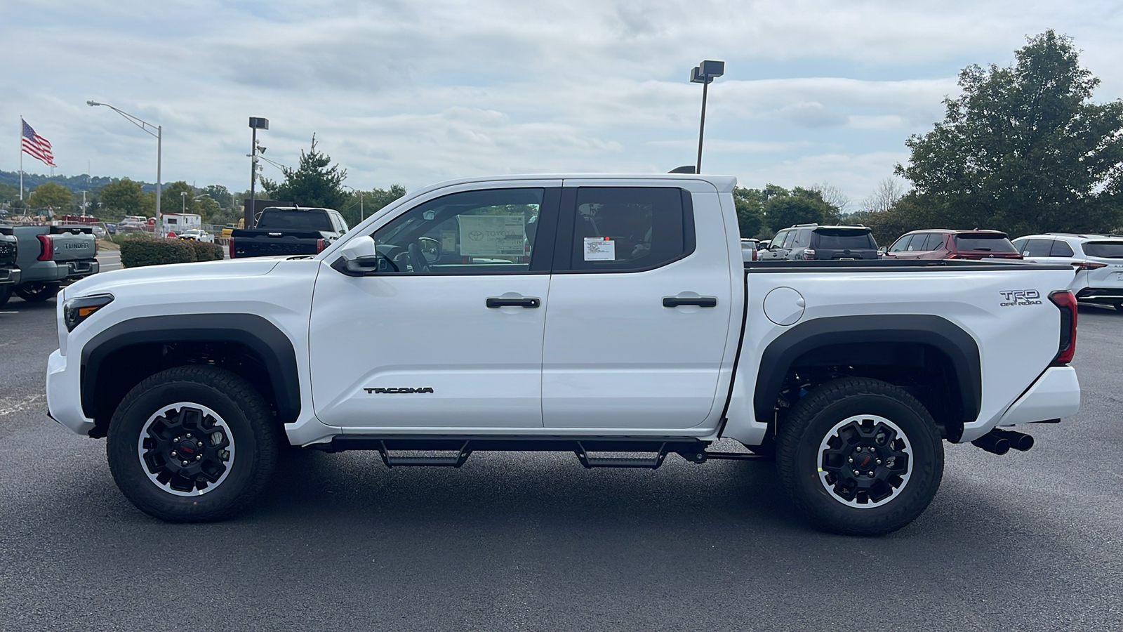 2024 Toyota Tacoma TRD Off-Road 7