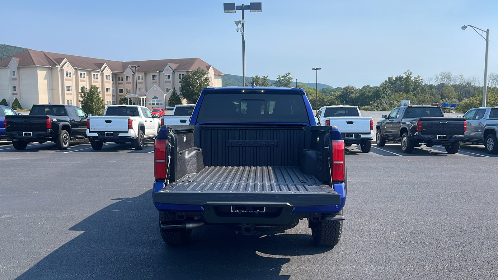 2024 Toyota Tacoma TRD Off-Road 6