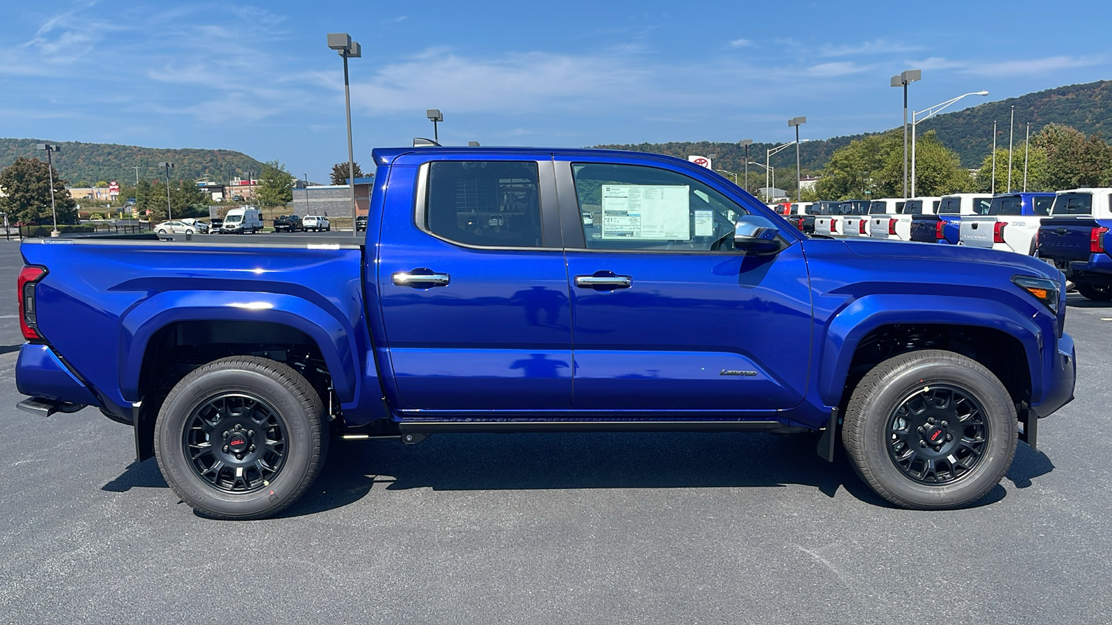 2024 Toyota Tacoma Limited 3