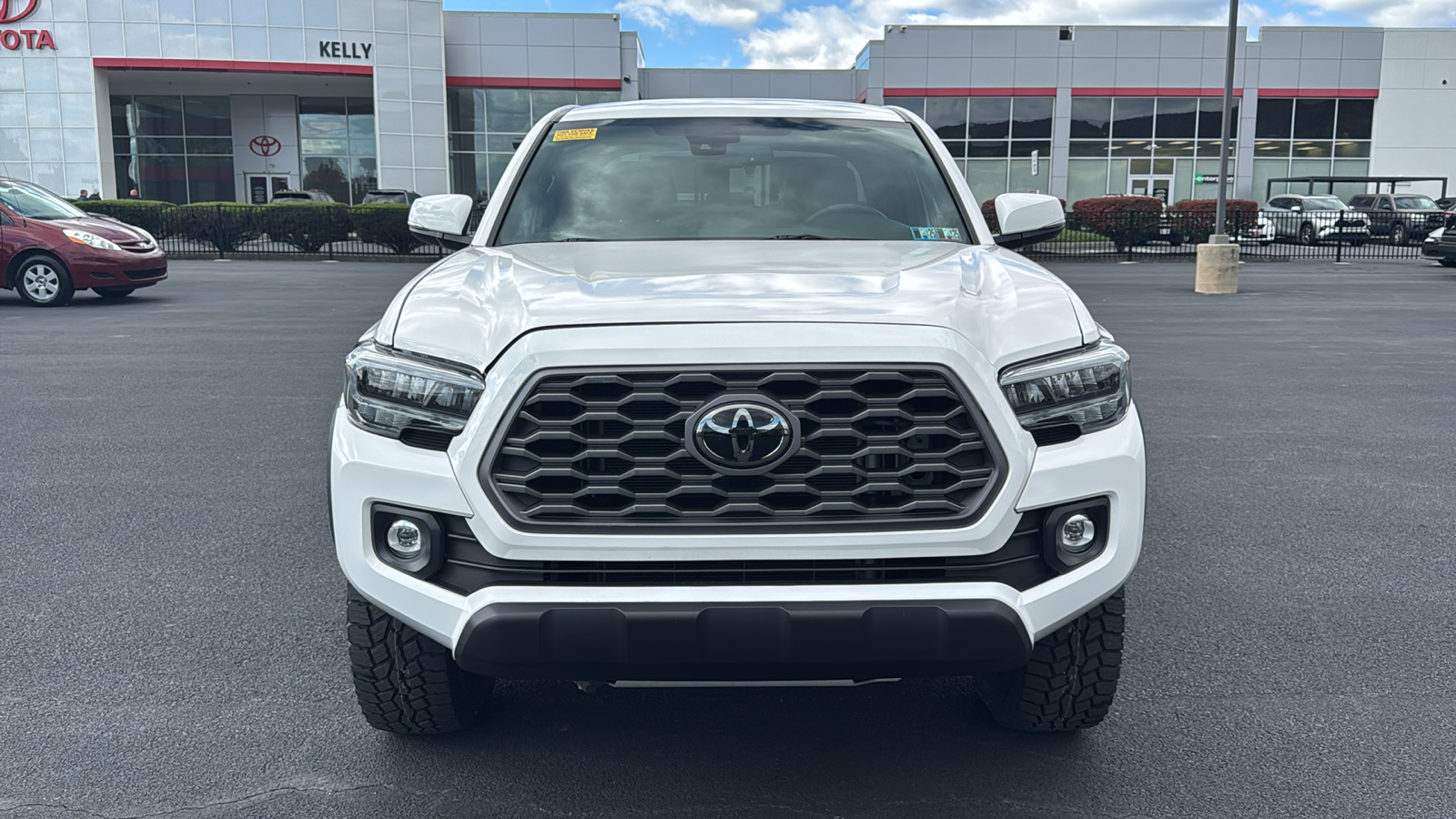 2021 Toyota Tacoma TRD Off-Road 2