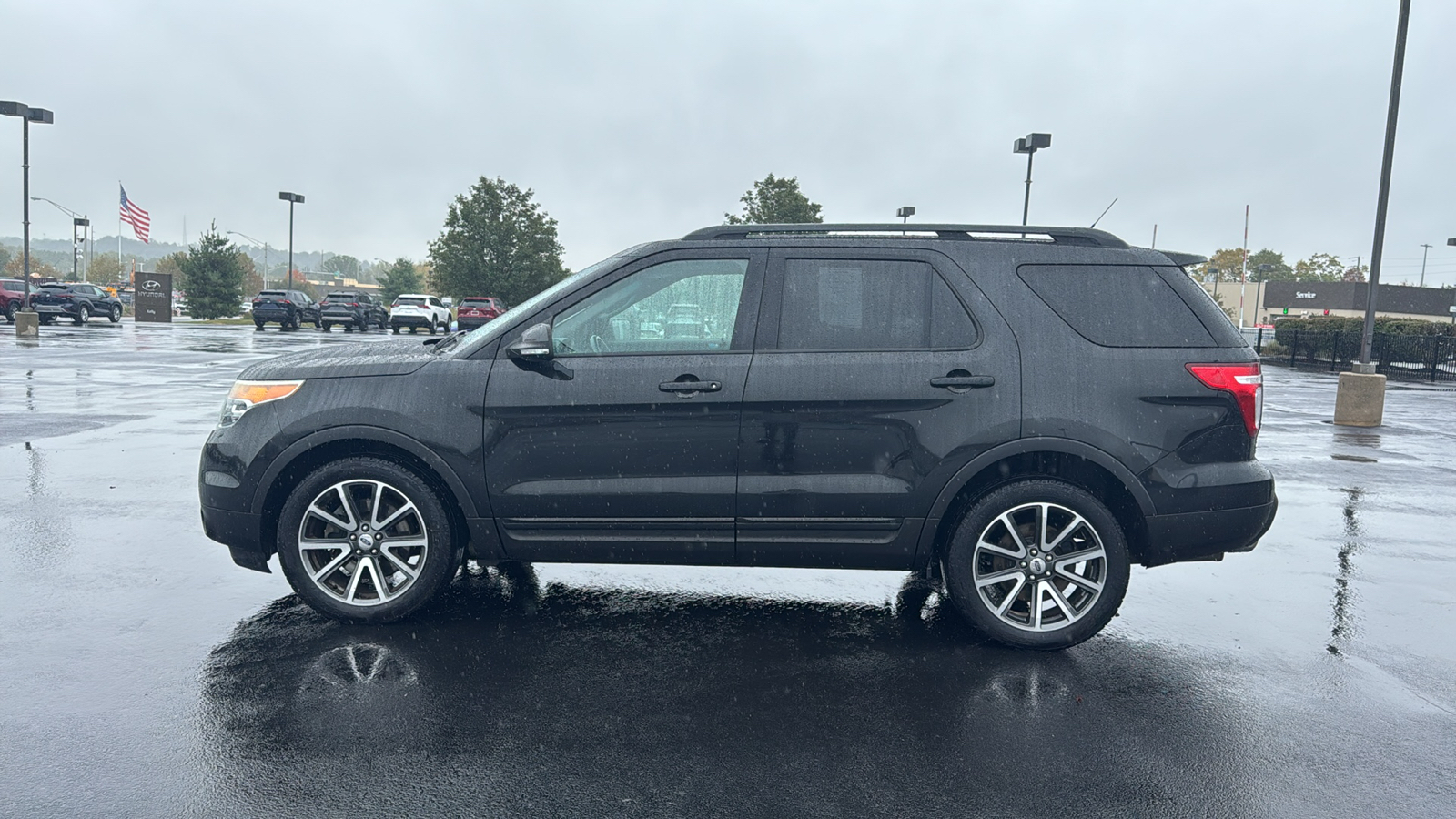 2015 Ford Explorer XLT 13