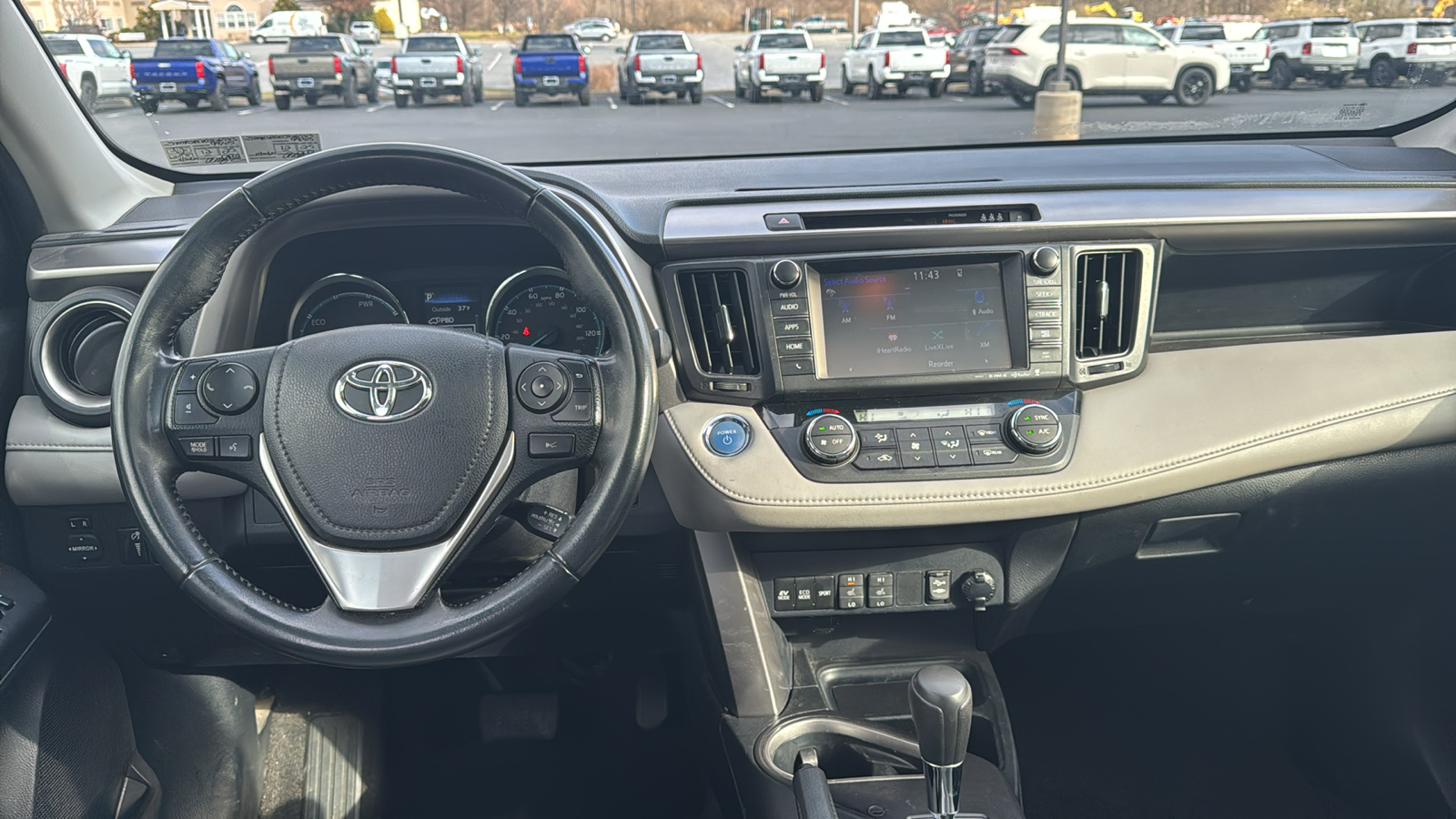 2018 Toyota RAV4 Hybrid XLE 20