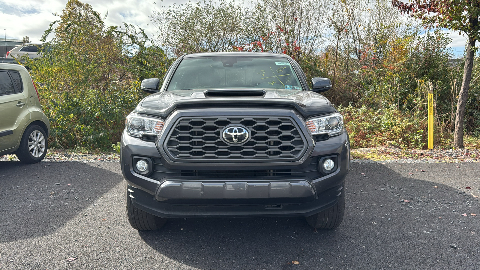 2020 Toyota Tacoma TRD Off-Road 2