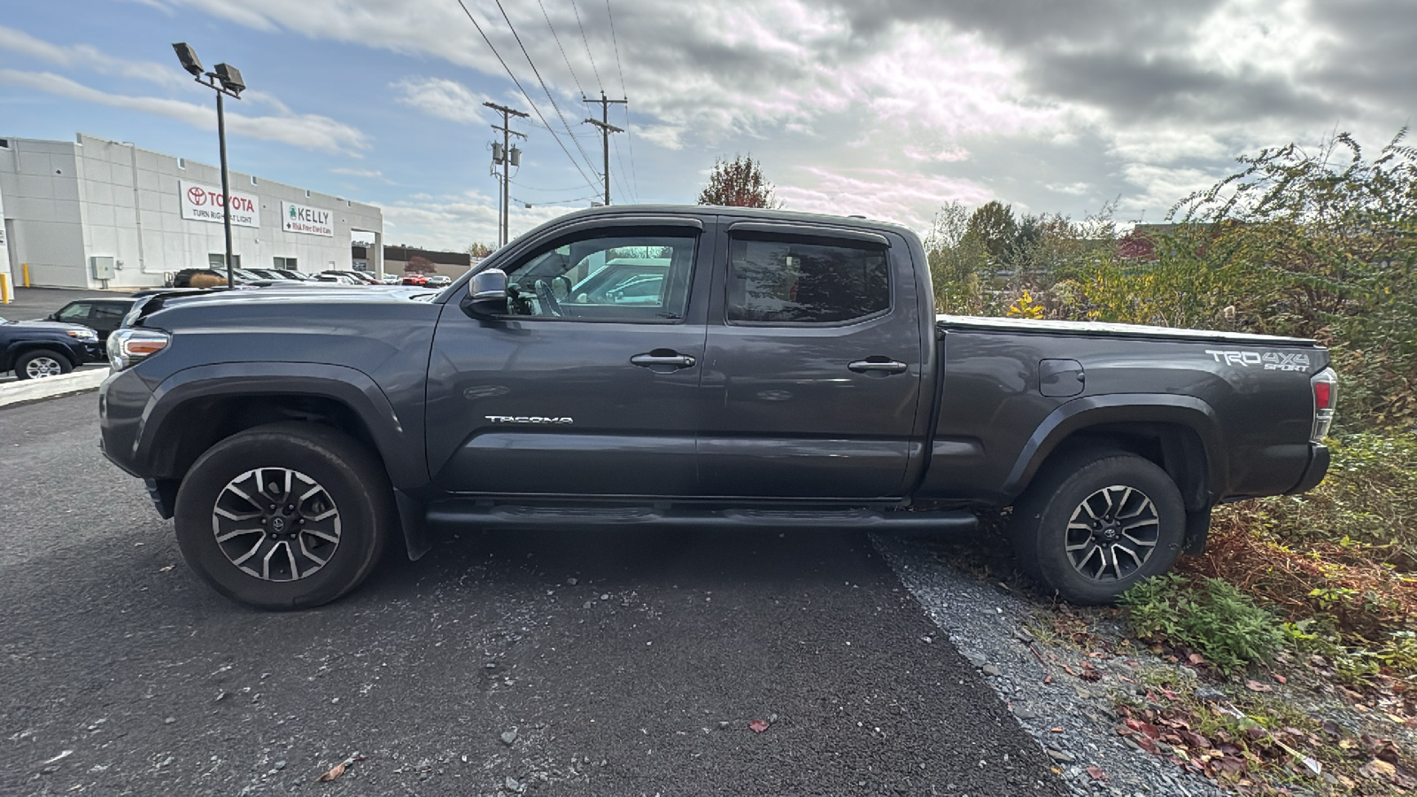 2020 Toyota Tacoma TRD Off-Road 9