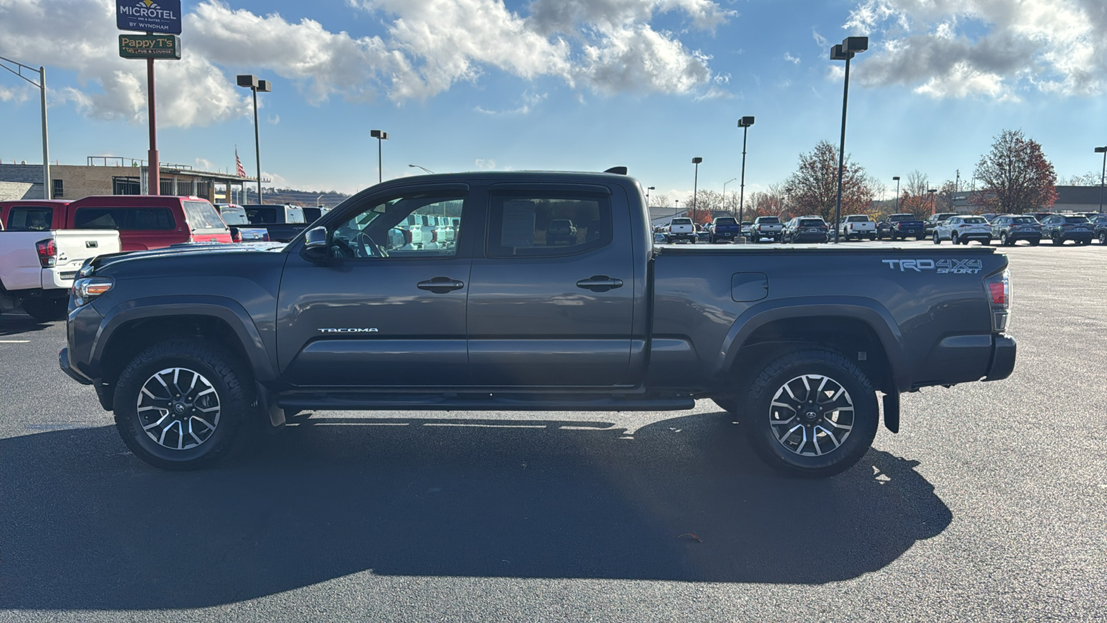 2020 Toyota Tacoma TRD Off-Road 14