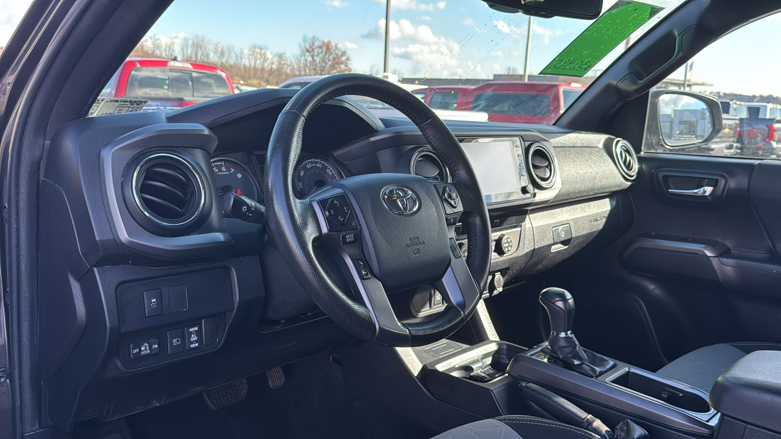 2020 Toyota Tacoma TRD Off-Road 25