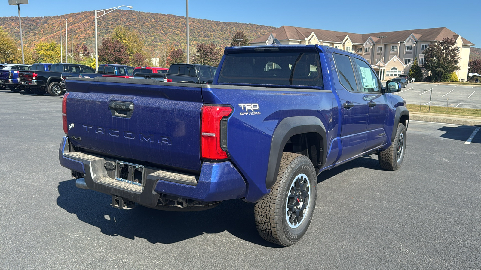 2024 Toyota Tacoma TRD Off-Road 6