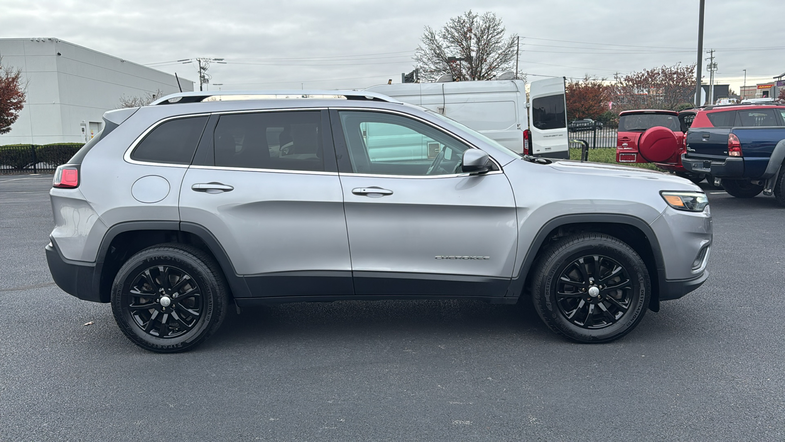 2019 Jeep Cherokee Latitude Plus 4