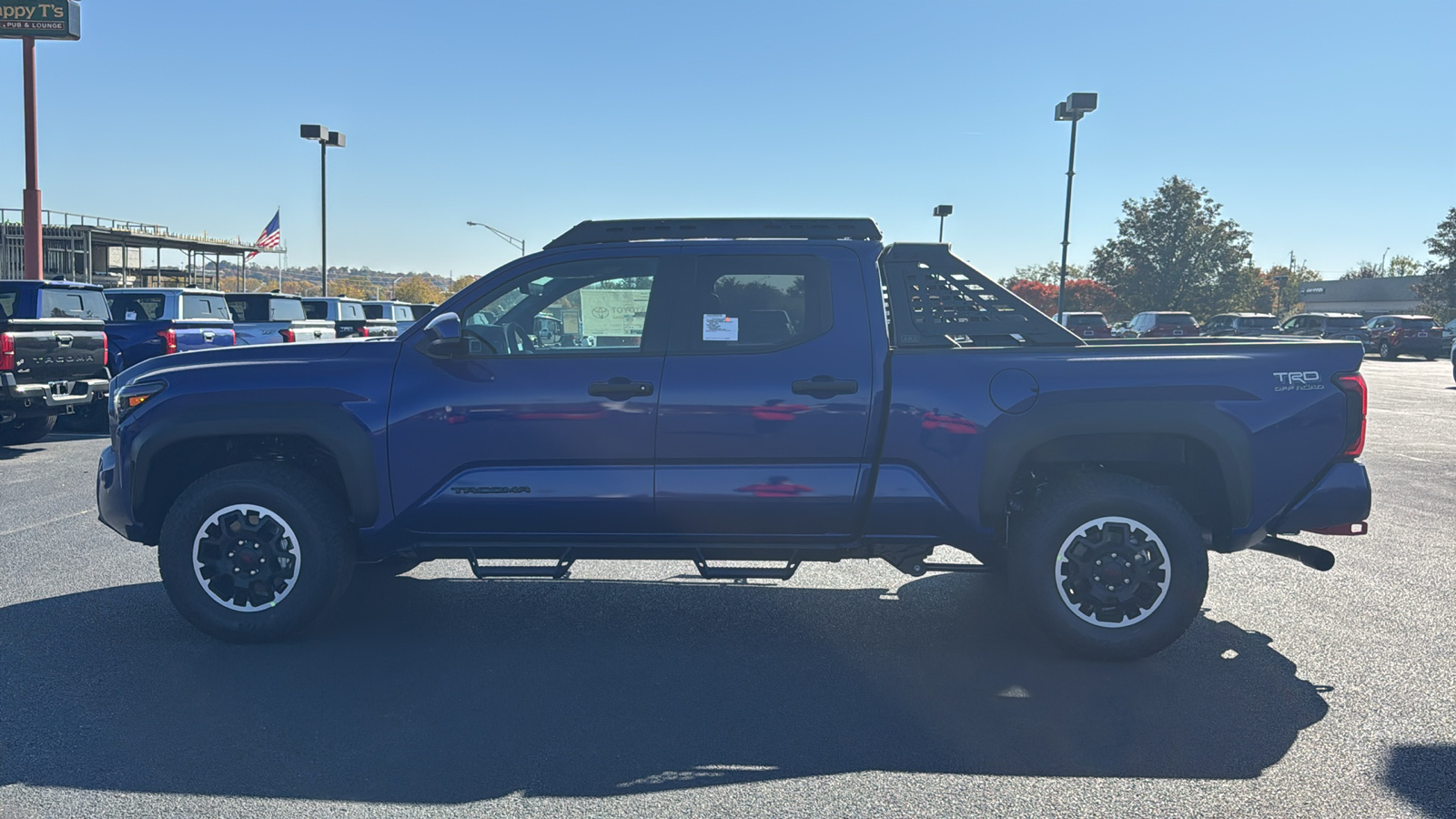 2024 Toyota Tacoma TRD Off-Road 8