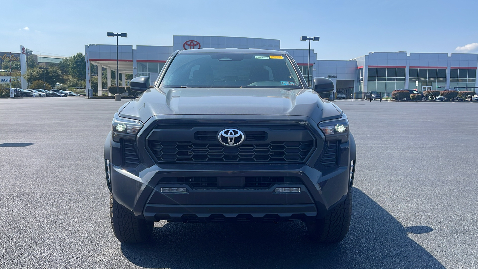 2024 Toyota Tacoma TRD Off-Road 2