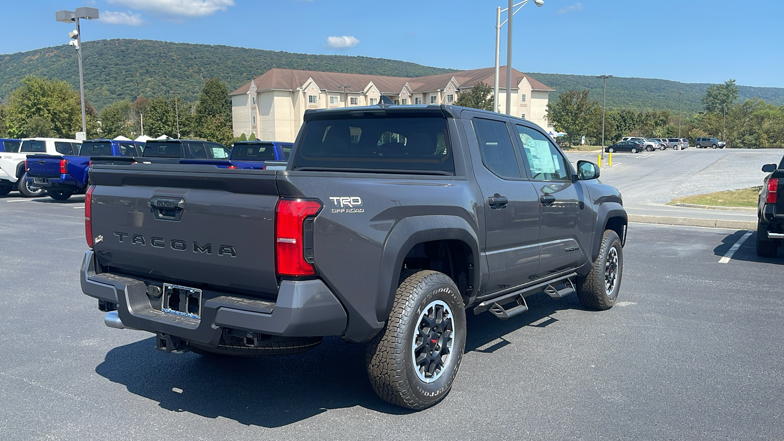 2024 Toyota Tacoma TRD Off-Road 4