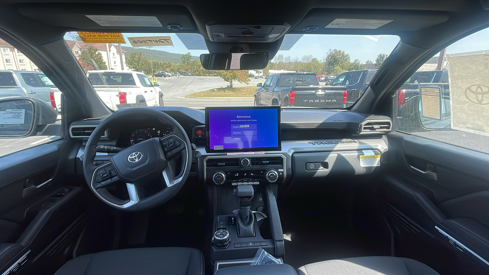 2024 Toyota Tacoma TRD Off-Road 9