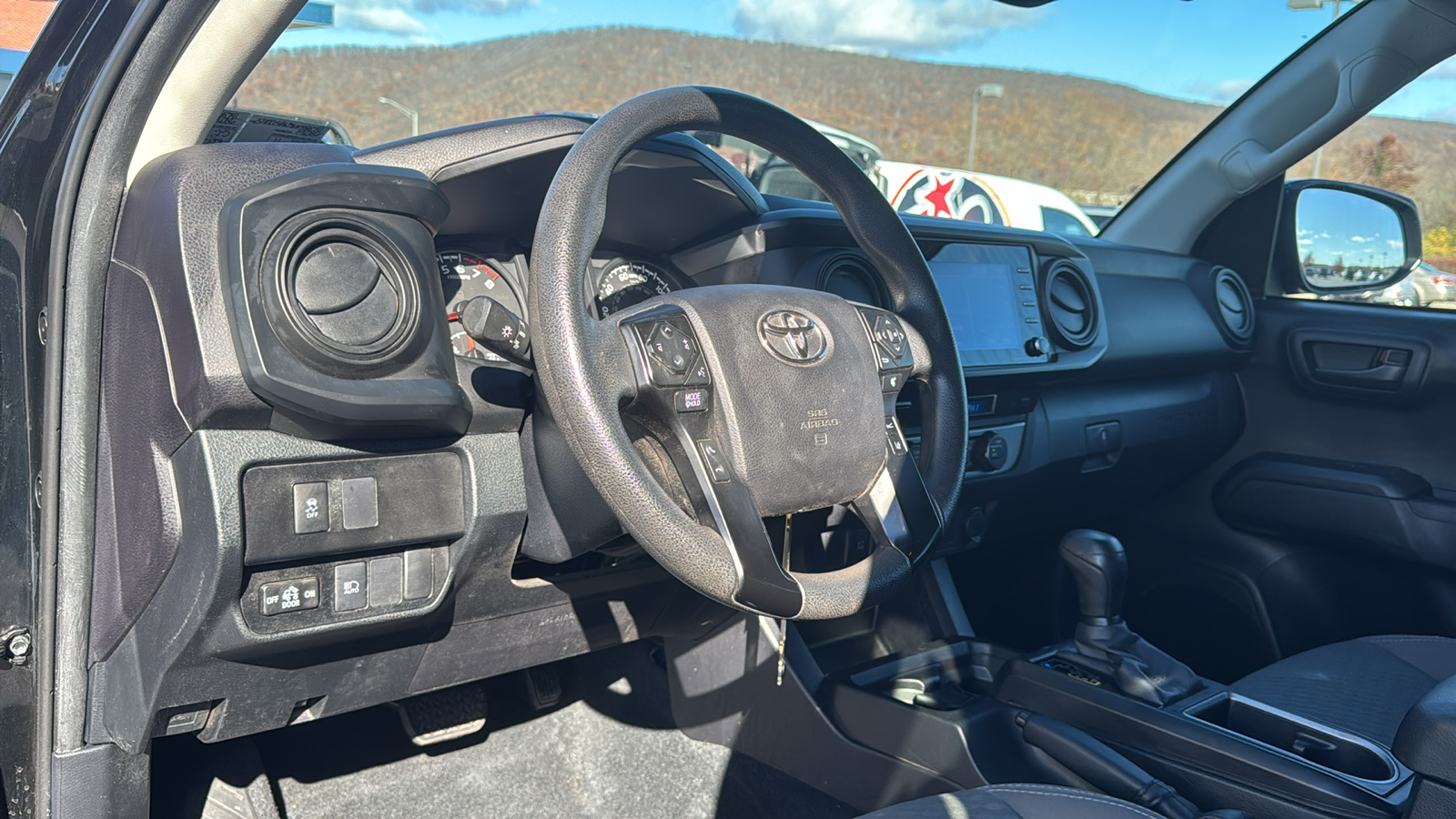 2022 Toyota Tacoma SR 22