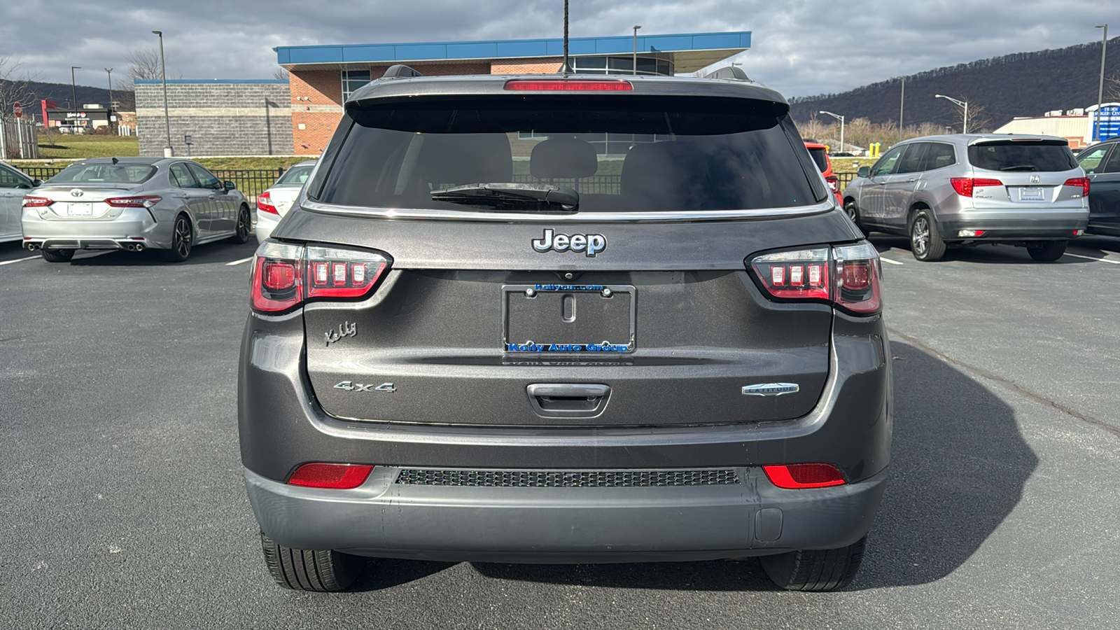 2018 Jeep Compass Latitude 8