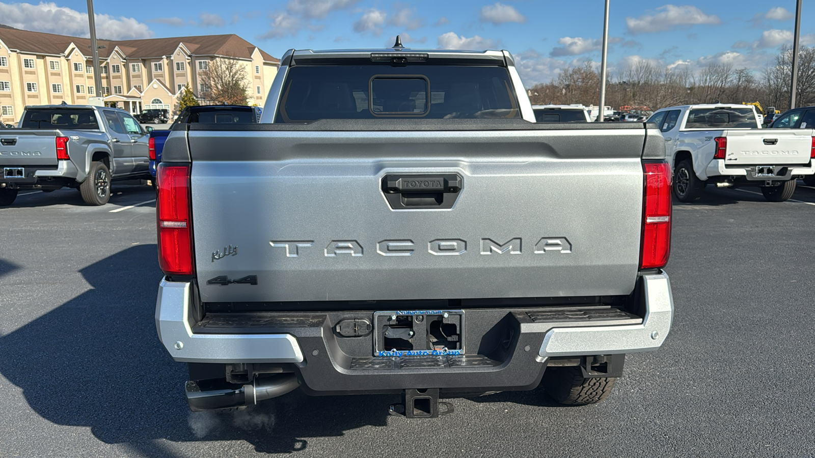 2024 Toyota Tacoma TRD Off-Road 6