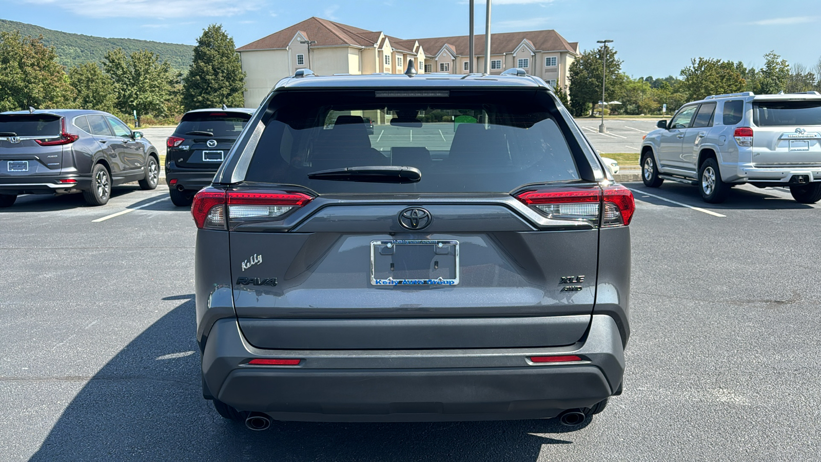 2023 Toyota RAV4 XLE 7