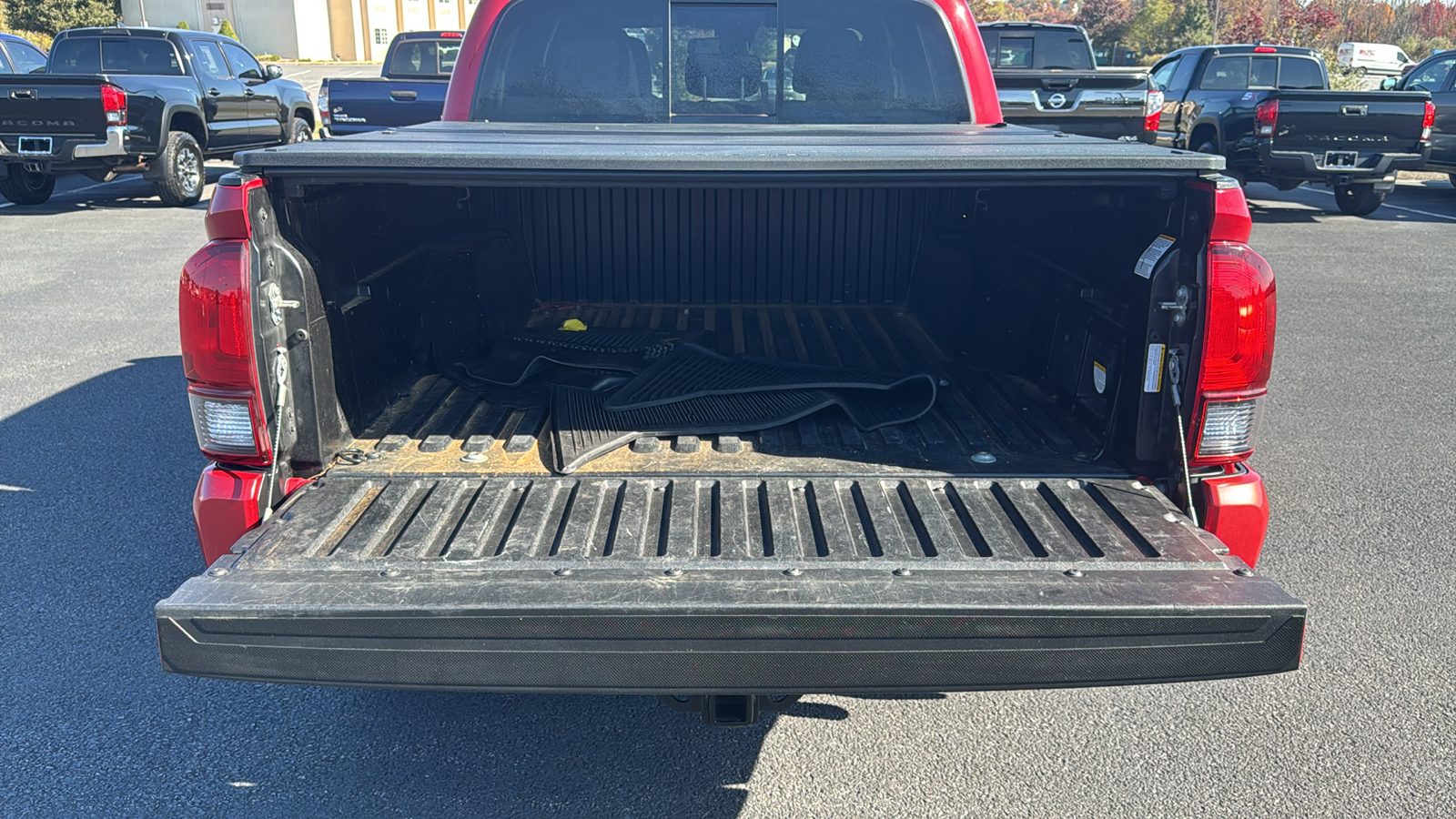 2019 Toyota Tacoma TRD Sport 12