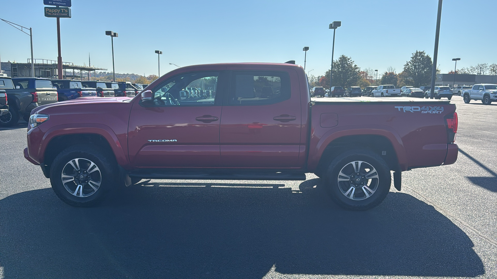 2019 Toyota Tacoma TRD Sport 14