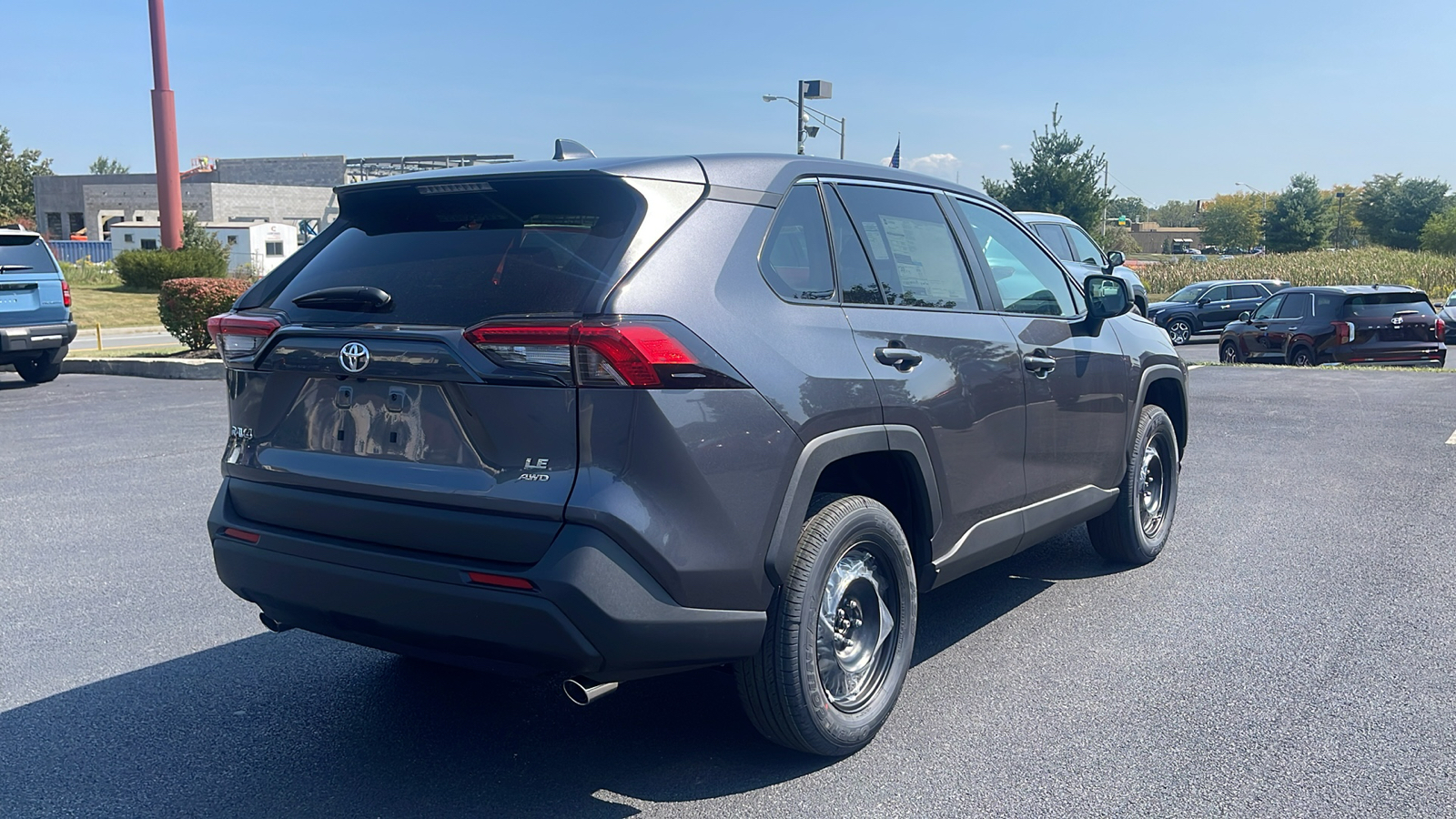 2024 Toyota RAV4 LE 4