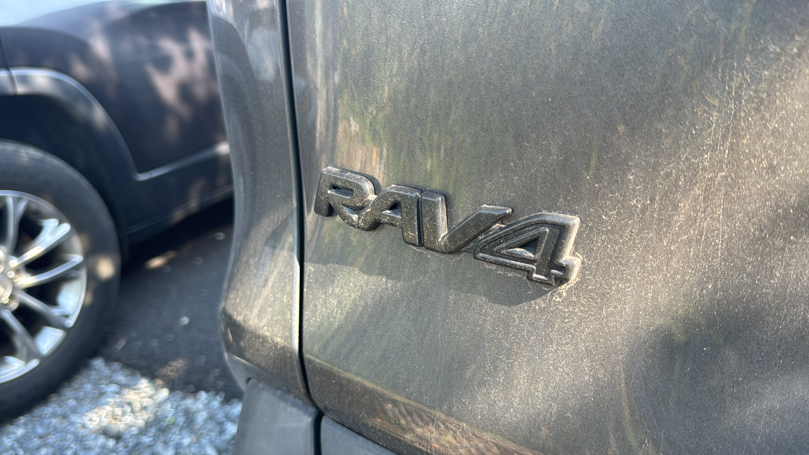 2021 Toyota RAV4 XLE 9