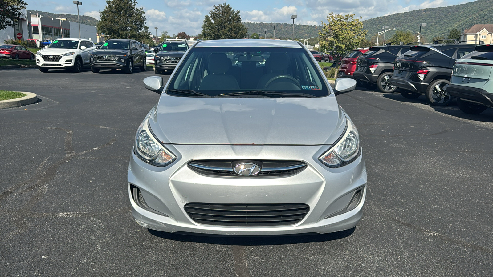 2015 Hyundai Accent GLS 2