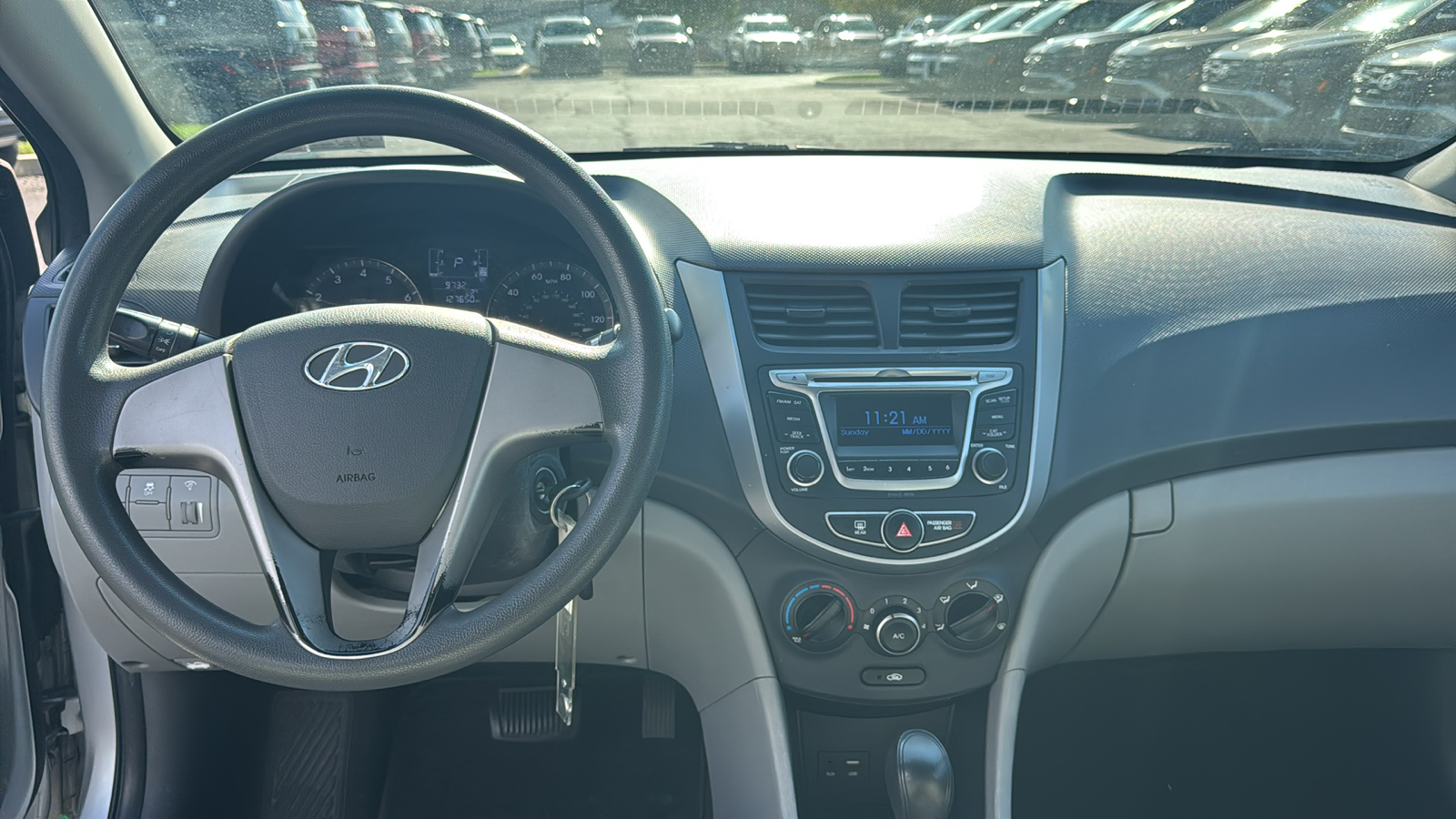 2015 Hyundai Accent GLS 16