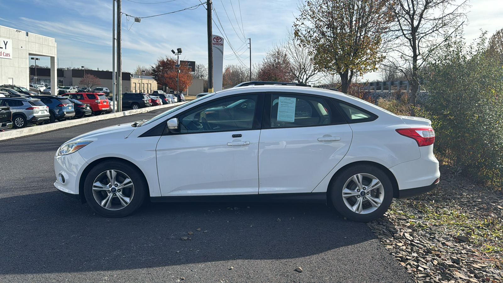 2014 Ford Focus SE 9