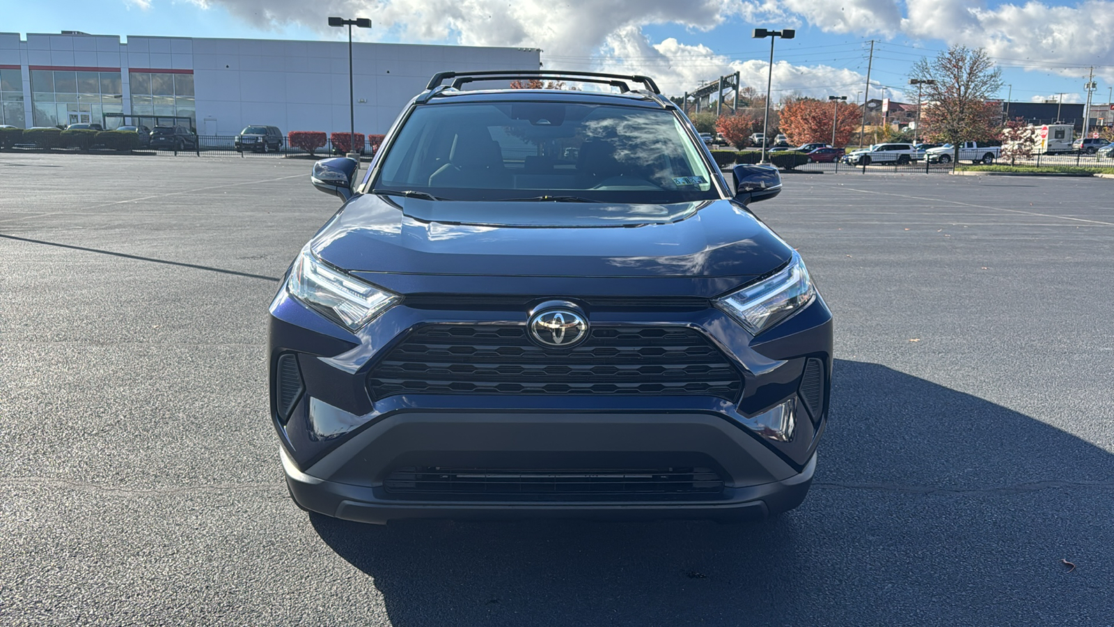 2022 Toyota RAV4 XLE 2