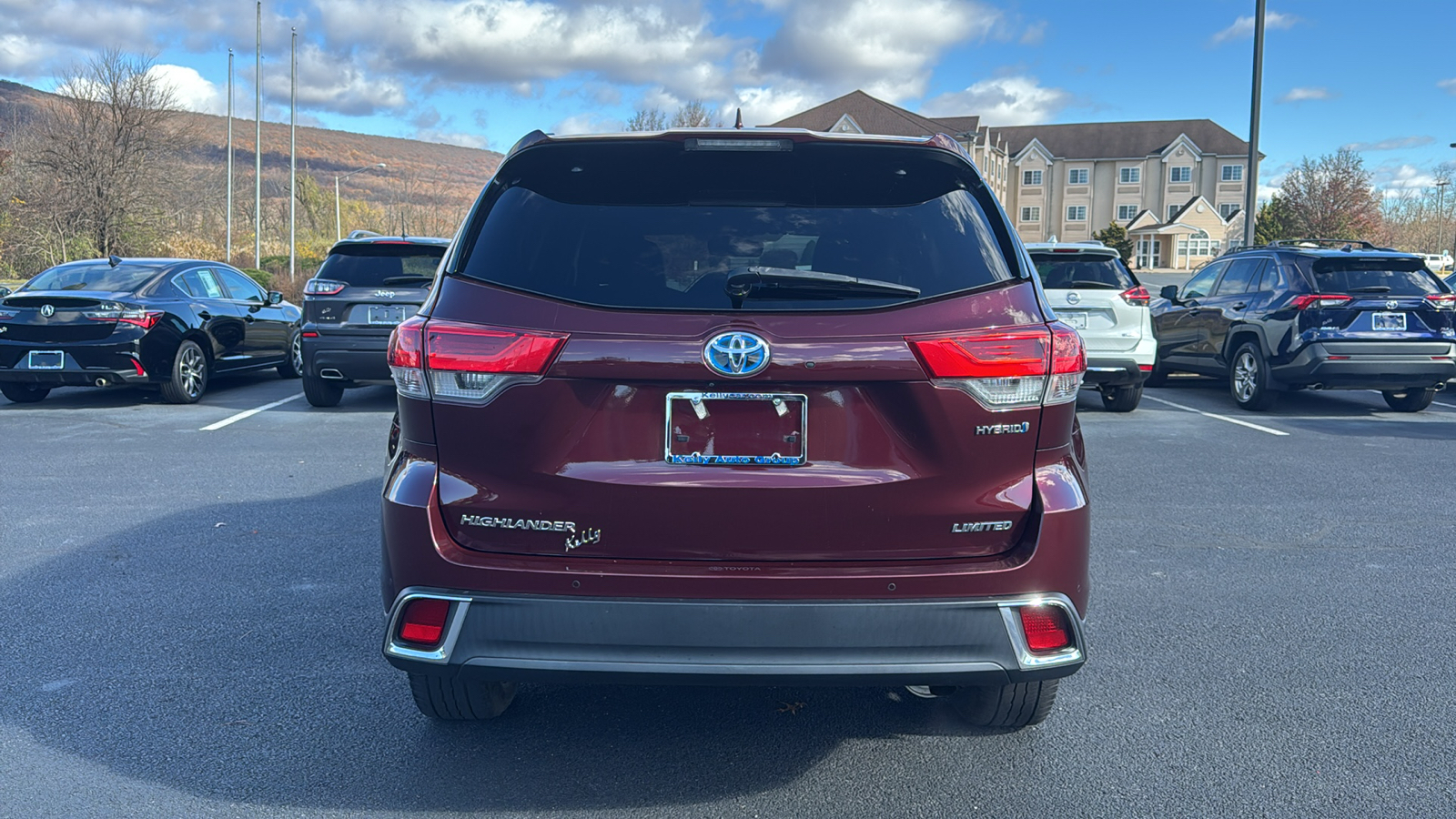 2019 Toyota Highlander Hybrid Limited 9