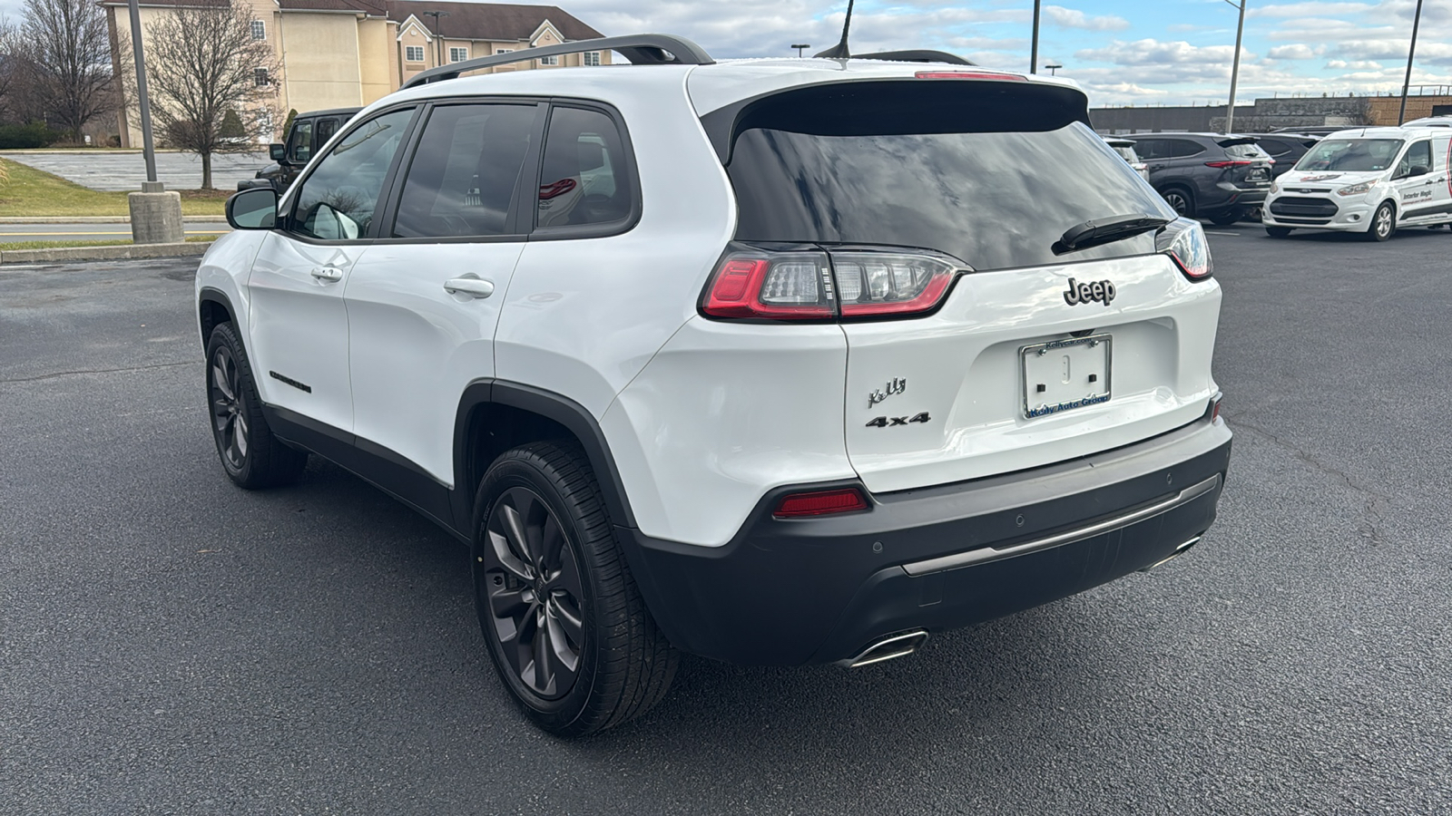 2021 Jeep Cherokee Latitude Lux 10