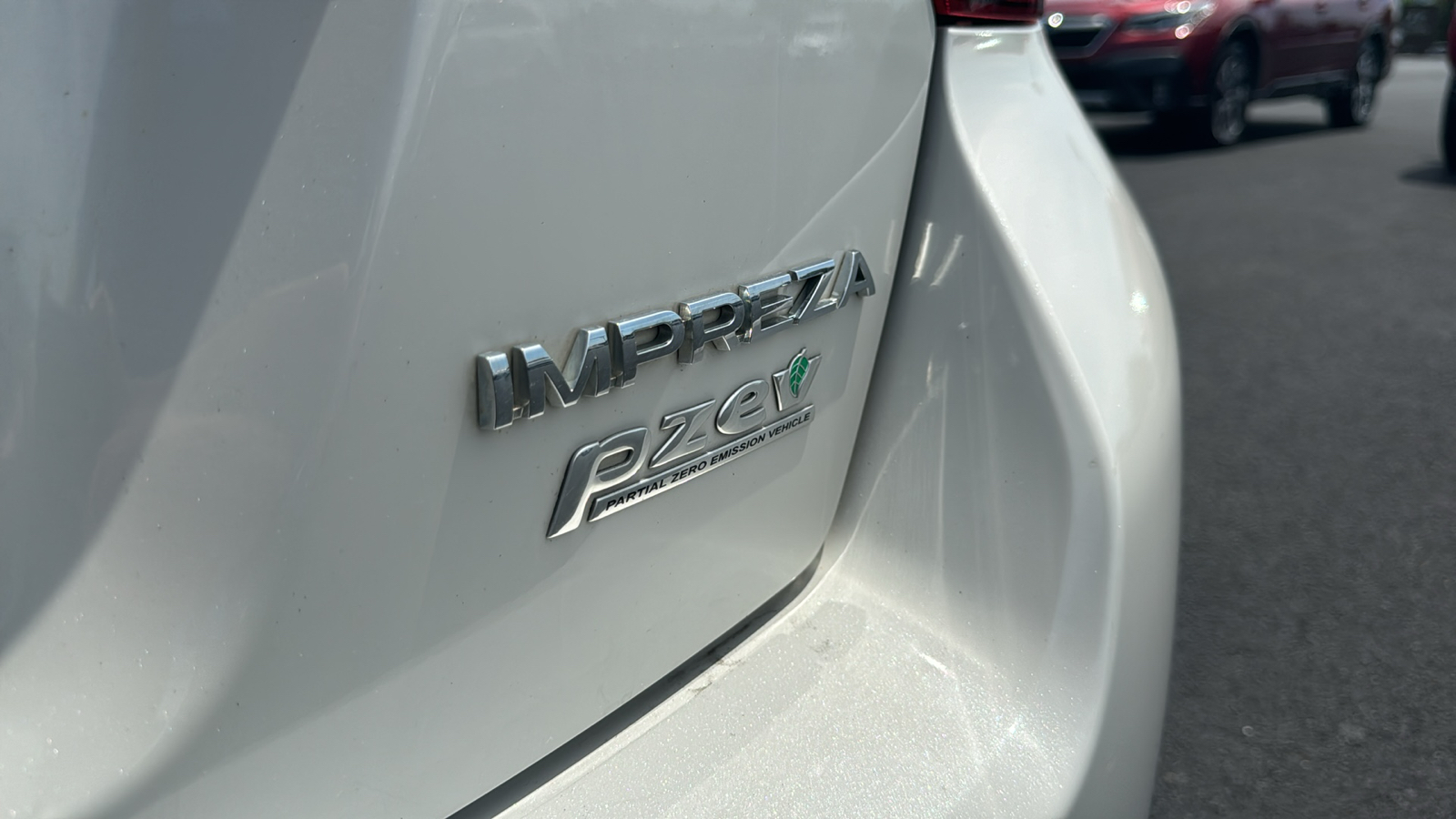 2016 Subaru Impreza 2.0i Premium 8