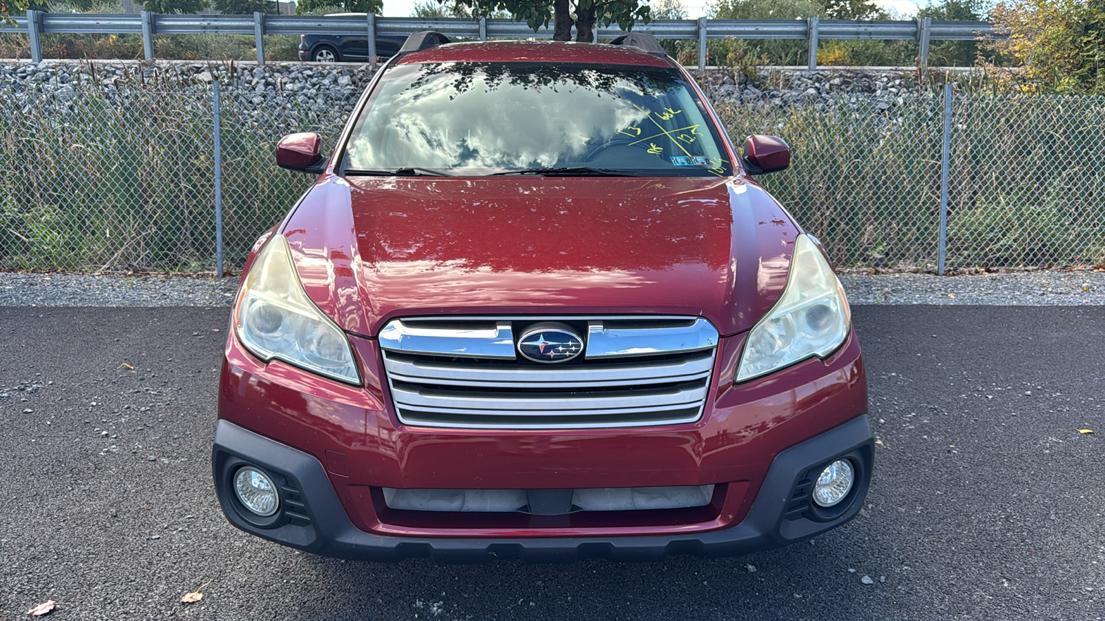 2013 Subaru Outback 2.5i Premium 2