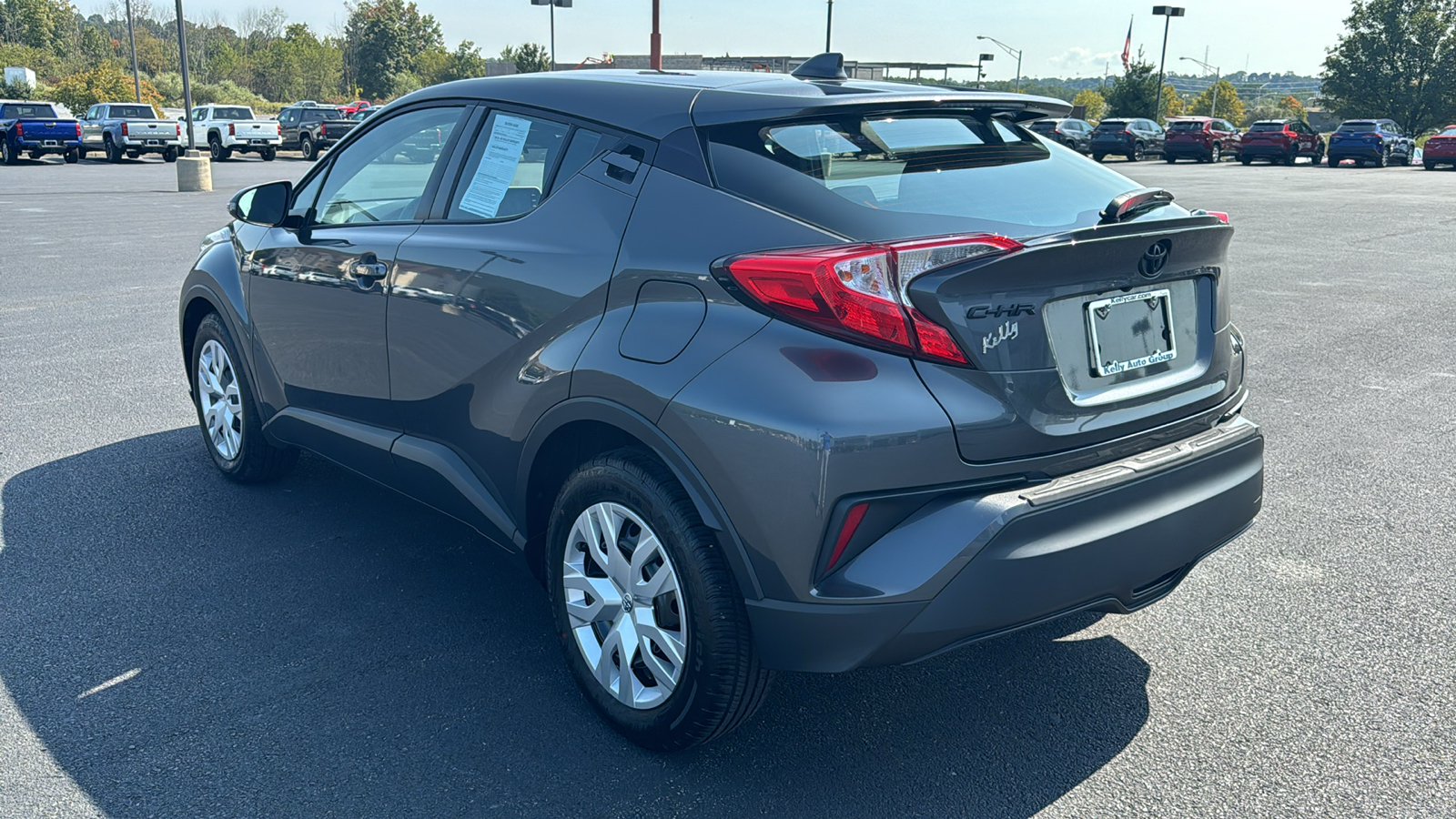 2021 Toyota C-HR LE 10