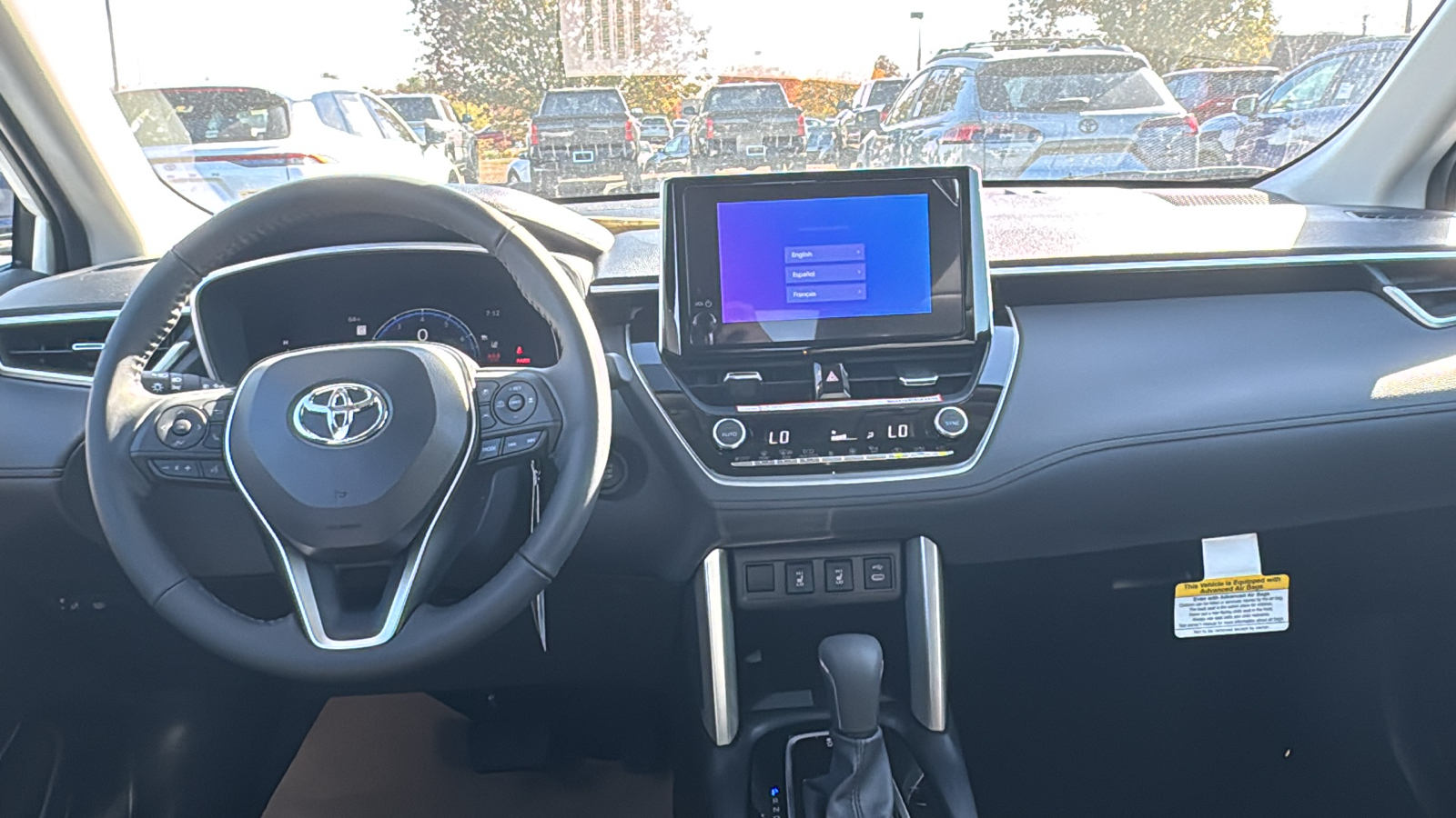 2024 Toyota Corolla Cross XLE 10