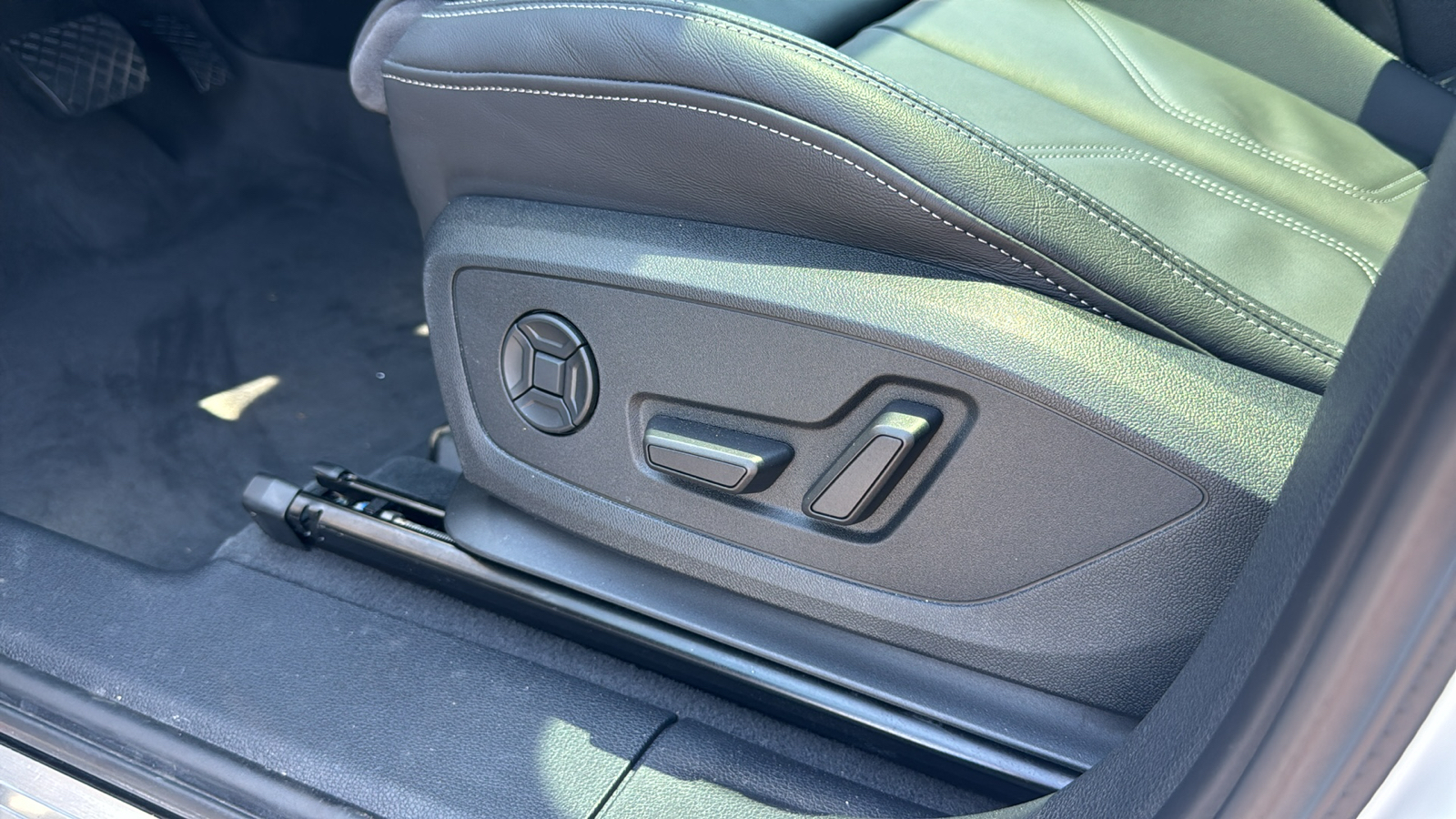 2024 Audi Q3 Premium Plus 25