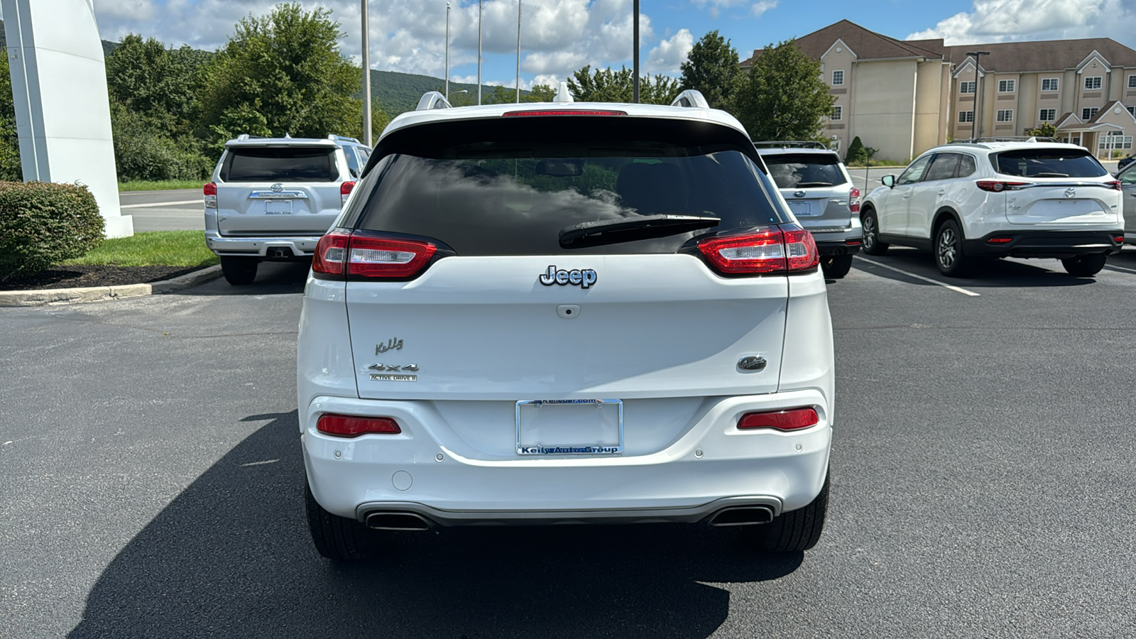 2017 Jeep Cherokee Overland 8