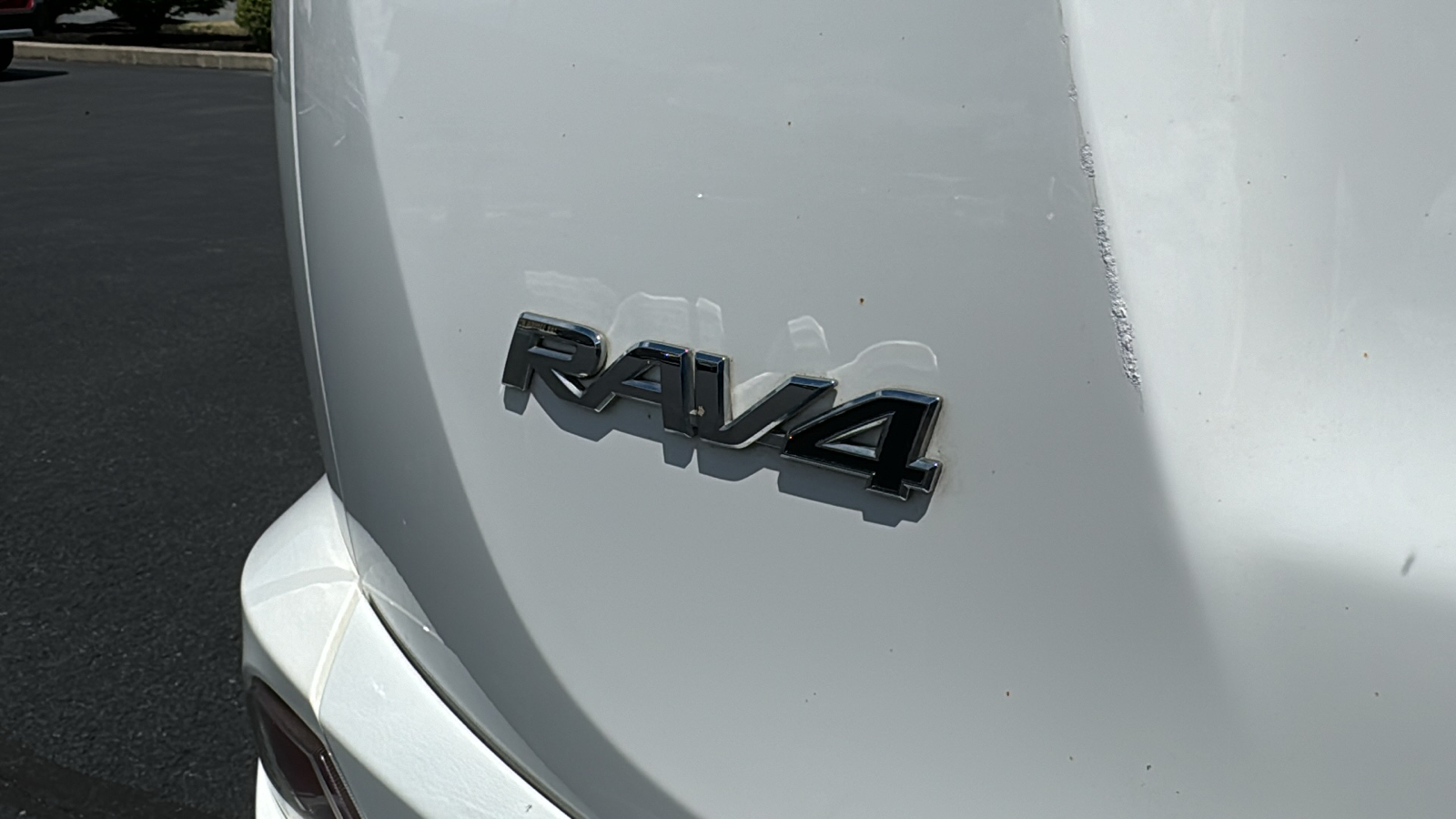 2018 Toyota RAV4 Limited 9