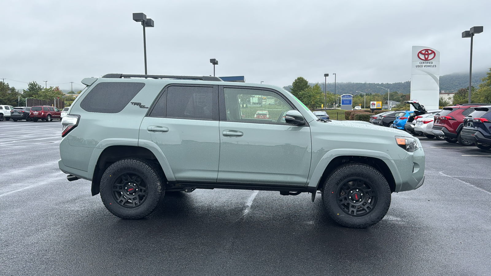 2023 Toyota 4Runner TRD Off-Road Premium 4