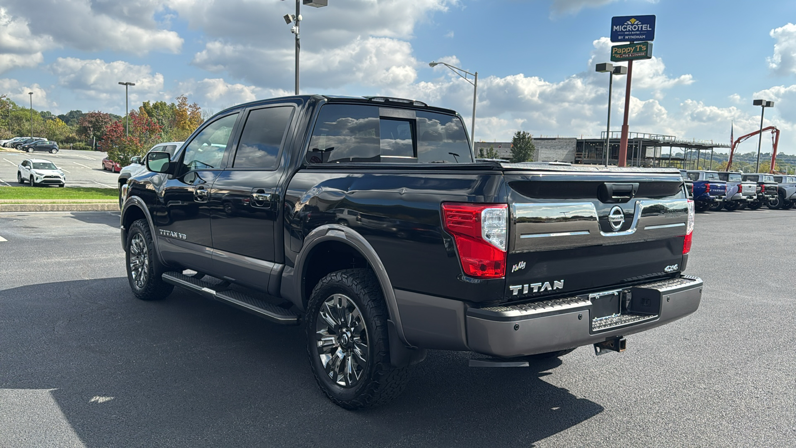 2019 Nissan Titan Platinum Reserve 13