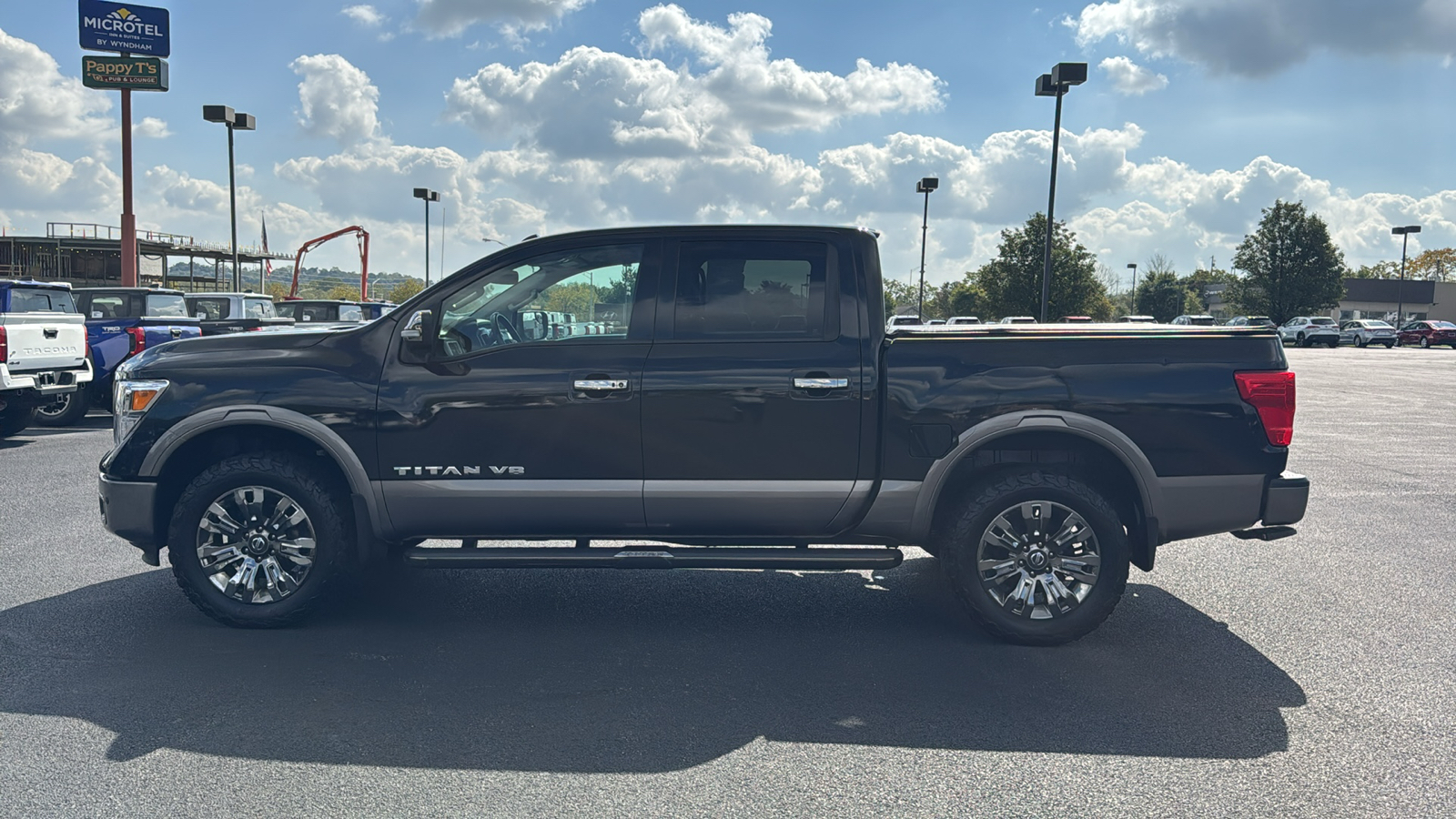 2019 Nissan Titan Platinum Reserve 15