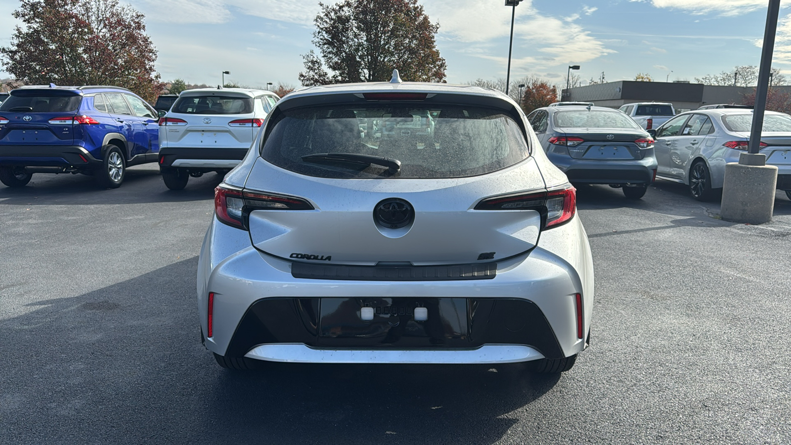 2025 Toyota Corolla Hatchback SE 6