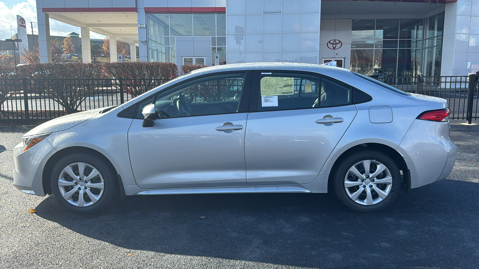 2025 Toyota Corolla LE 7