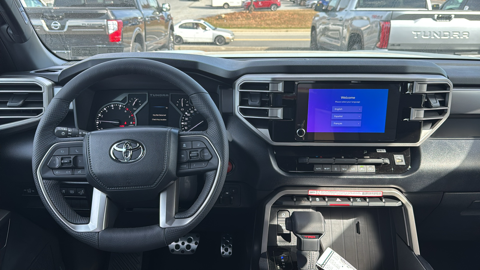 2025 Toyota Corolla Hybrid LE 10