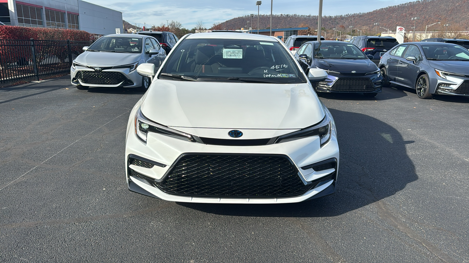 2025 Toyota Corolla Hybrid SE 2