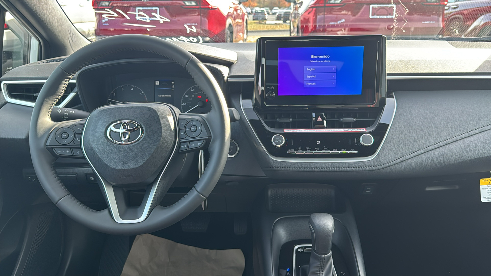 2025 Toyota Corolla Hybrid SE 9